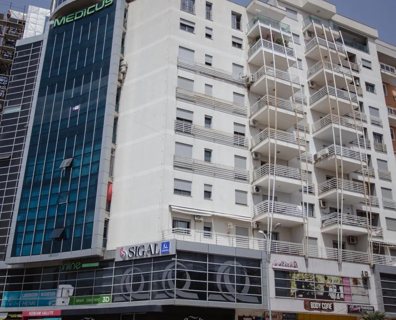 Апартаменты 446 Luxury Apartament Center Шкодер