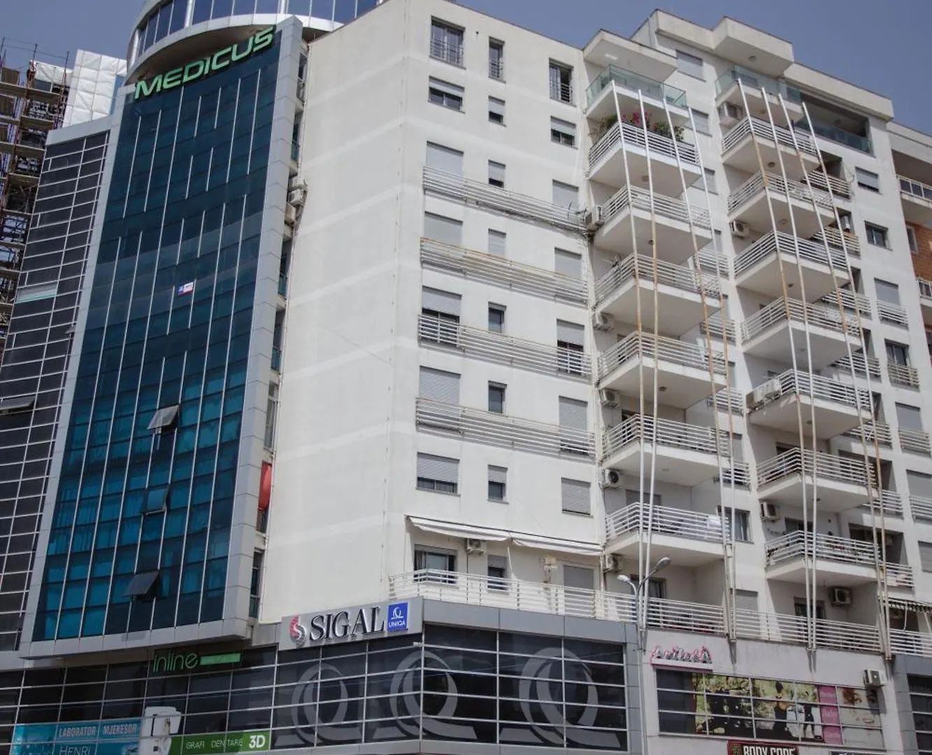 Апартаменты 446 Luxury Apartament Center Шкодер